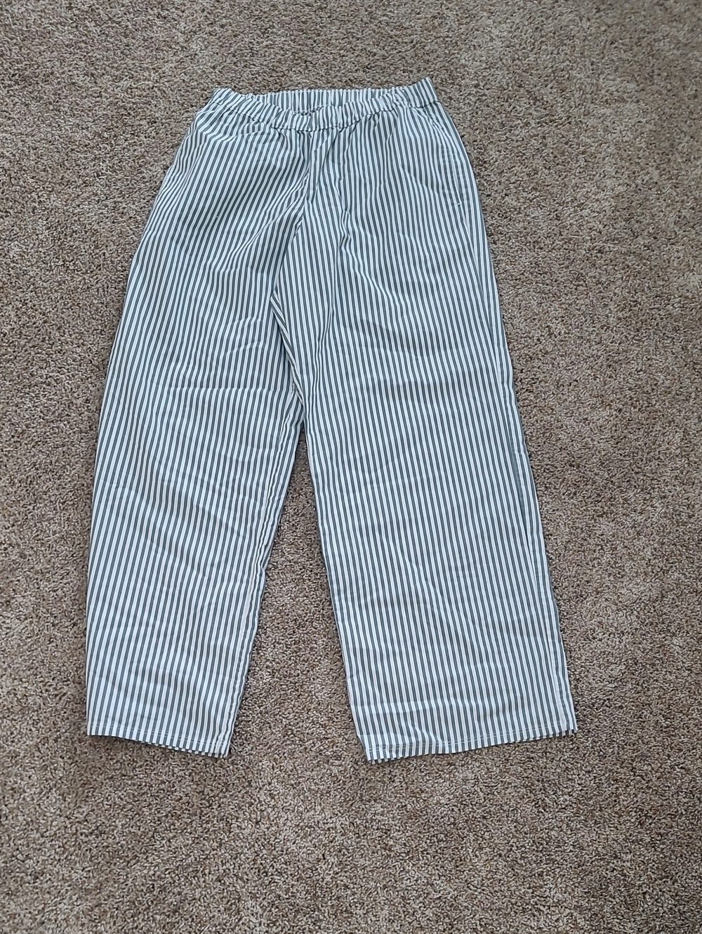 Hollister Sleep Striped Lounge Pants - White and Green